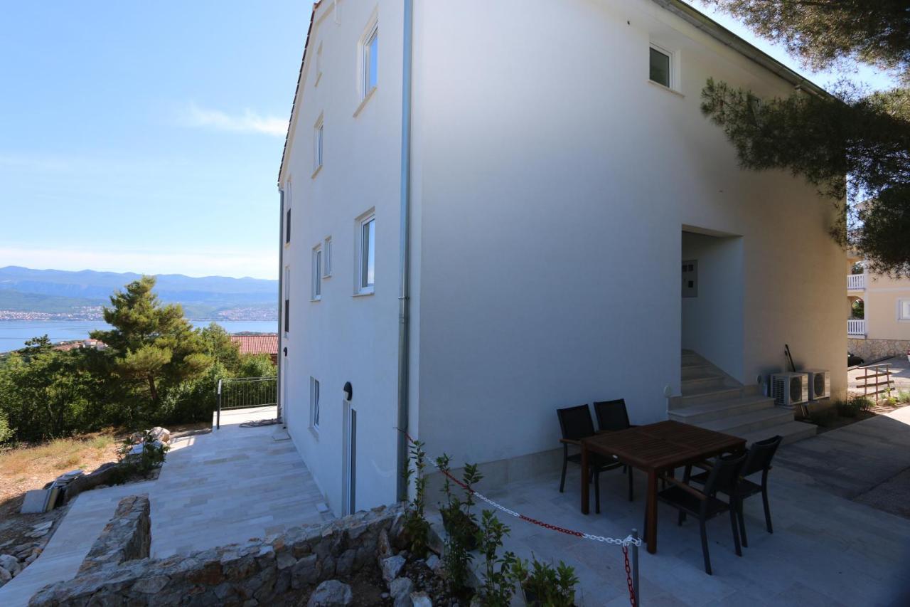 Baresic Apartament Šilo