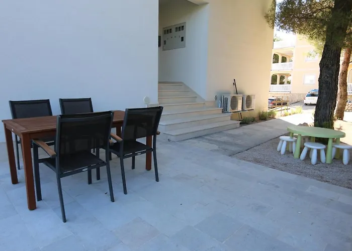 Apartments Baresic